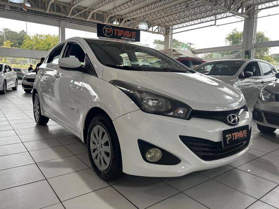 HYUNDAI HB20 1.0 COMFORT 12V FLEX 4P MANUAL HYUNDAI HB20 1.0 COMFORT 12V FLEX 4P MANUAL